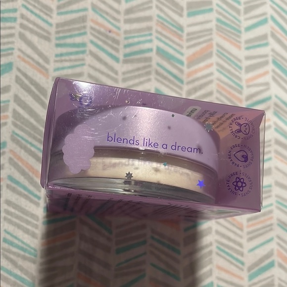 The Crème Shop Moon Dust Setting Powder - Picture 3 of 5